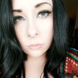 Meet your Posher, Tonya